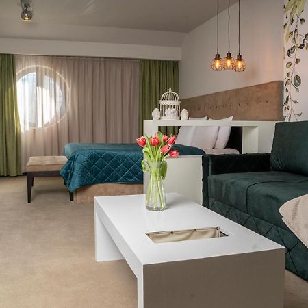 Akacija Luxury Suites Belgrade Luaran gambar