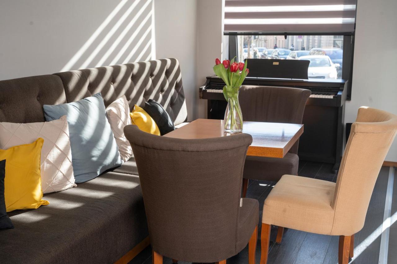 Akacija Luxury Suites Belgrade Luaran gambar